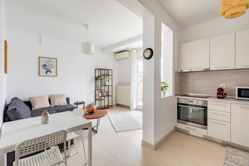 2 Bedroom Luxury Apartment 塞萨洛尼基 外观 照片